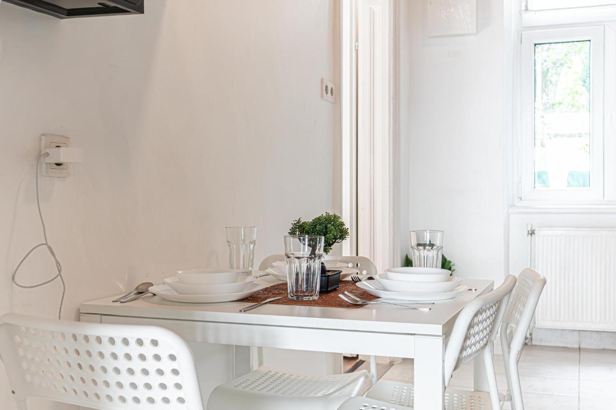 Appartement Friendly 2br Apt-near U6 Station Am Schoepfwerk *